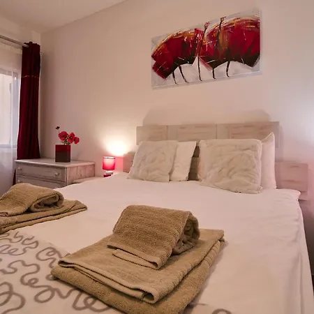 415 Casa Pimenta * Lagos