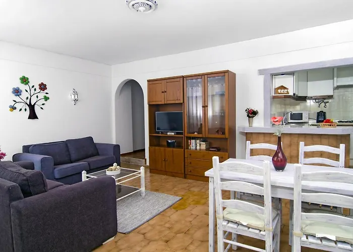 415 Casa Pimenta Lagos